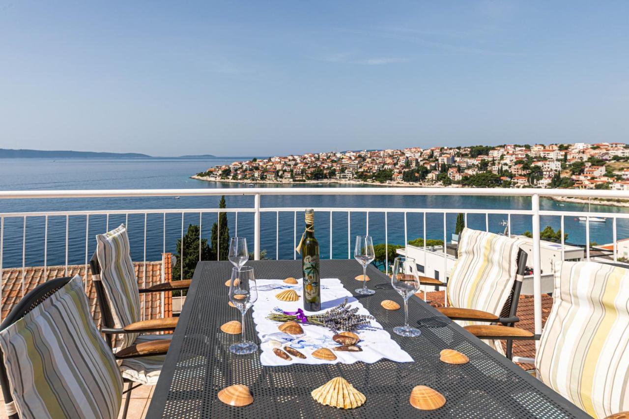 Apartments Villa Nea Leona Trogir Buitenkant foto
