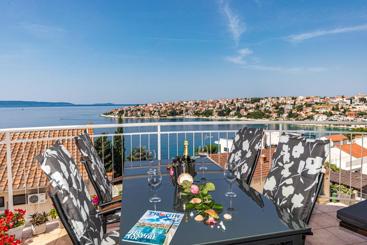 Apartments Villa Nea Leona Trogir Buitenkant foto